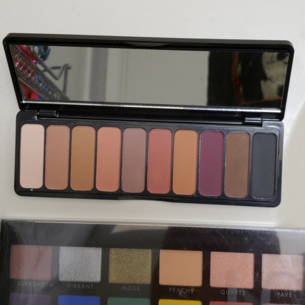 ELF palettes - Picture 4 of 4